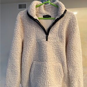 Long sleeve Cozy Cream Sherpa Pullover